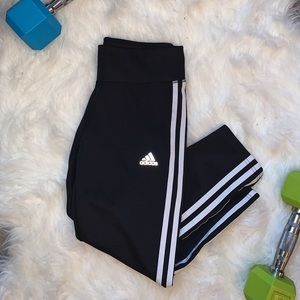 adidas mid-calf athletic leggings!